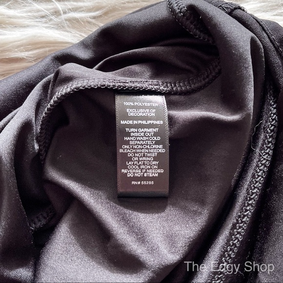 Express | Fringe Open Back Long Sleeved Dress - Picture 7 of 8